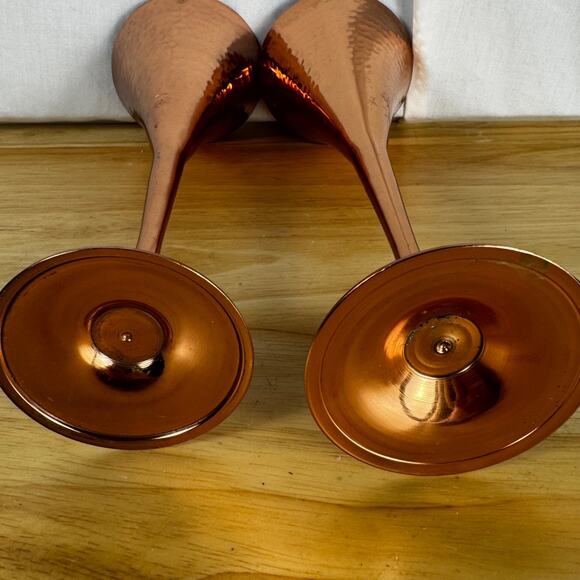 Luxurious Hammered Copper Champagne Flutes Set – Perfect for Wedding Gift - Picture 3 of 7